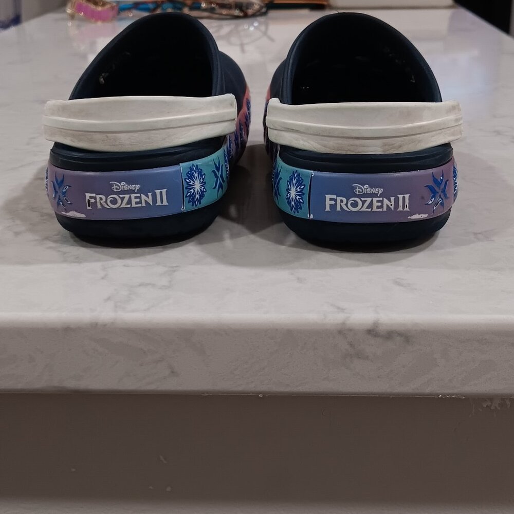 Disney Frozen II Iconic Comfort Crocs / Little Kid size 12 - Picture 5 of 9